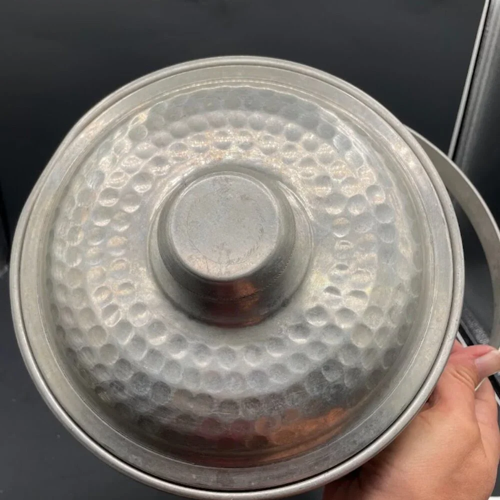 Hammered Aluminum Ice Bucket with Lid Made in Italy Vintage Barware
